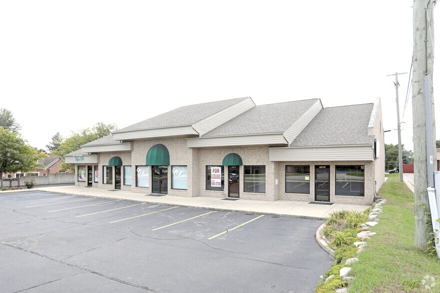 More Photos Of 8070-8078 21 Mile Rd, Shelby Township Office For Lease