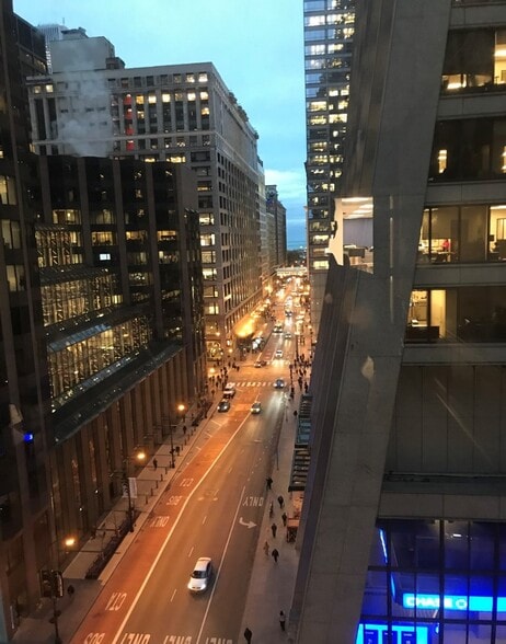 More Photos Of 105 W Madison St, Chicago Office Residential For Sale