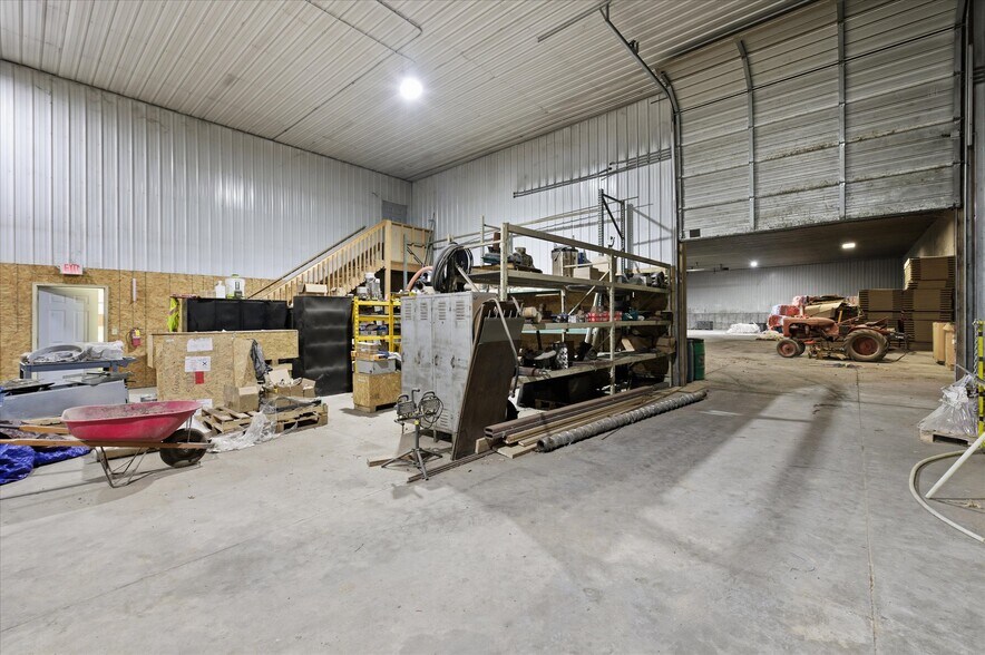 More Photos Of 24104 755th Ave, Albert Lea Warehouse For Sale