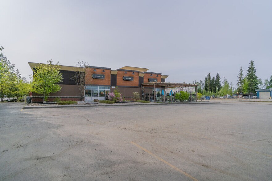 More Photos Of 1243 Old Steese Hwy, Fairbanks Restaurant For Sale
