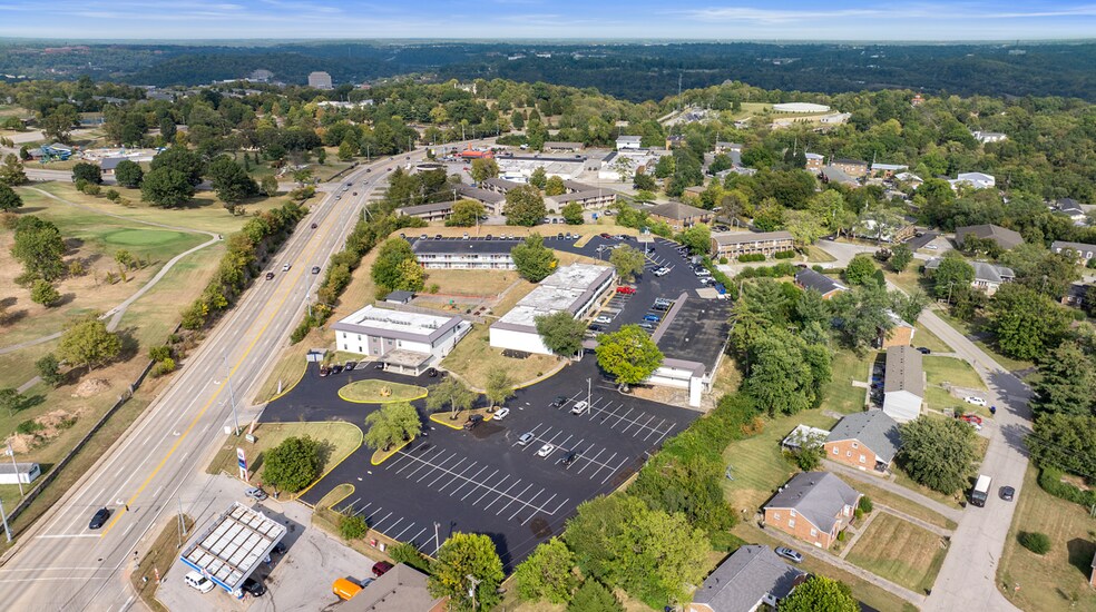 More Photos Of 855 Louisville Rd, Frankfort Apartments For Sale