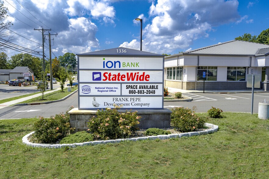 More Photos Of 1336 E Main St, Meriden Freestanding For Lease