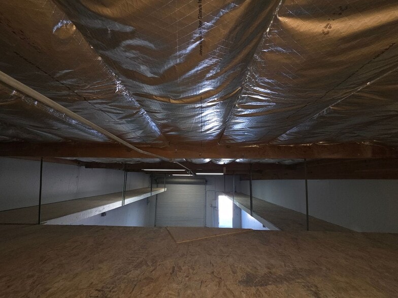 More Photos Of 1055 Industrial Way, Sparks Light Distribution For Lease