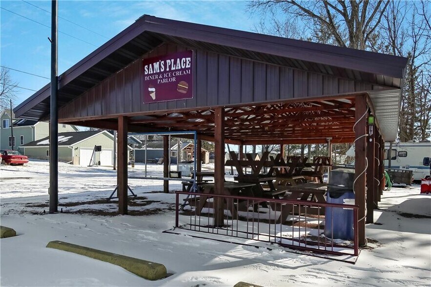 More Photos Of 401 Bridge St, Cornell Restaurant For Sale