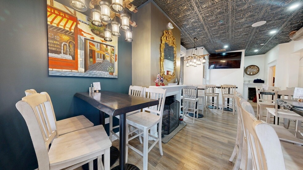 More Photos Of 310 N Talbot St, Saint Michaels Flex For Lease