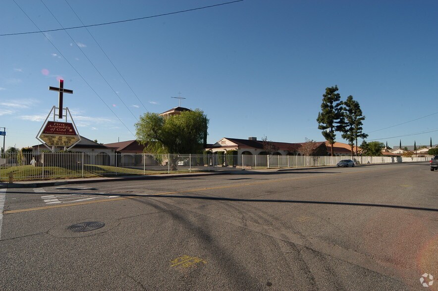 Primary Photo Of 450 W Citrus St, Colton Religious Facility For Sale