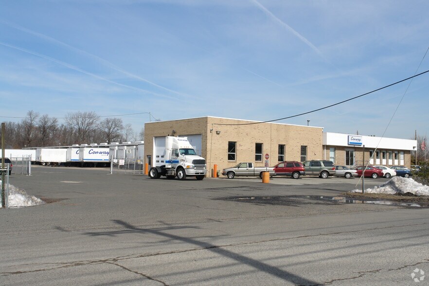 Primary Photo Of 445 Hollywood Ave, South Plainfield Truck Terminal For Lease