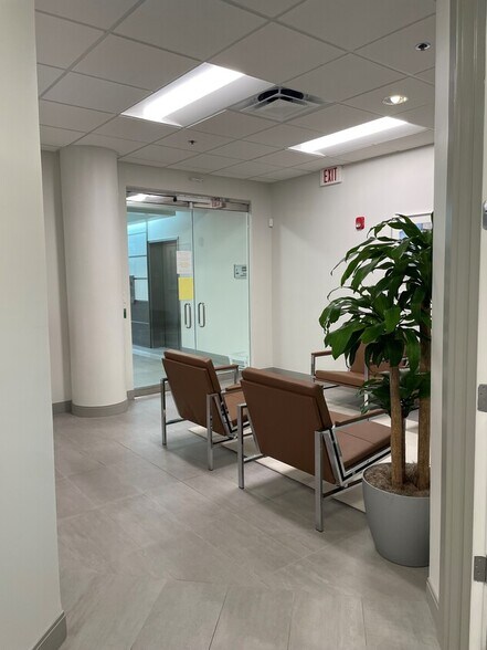 More Photos Of 4800 N Federal Hwy, Boca Raton Medical For Sale