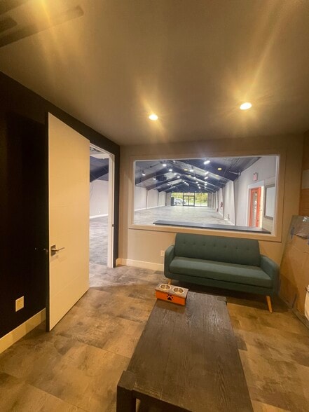 More Photos Of 500 W El Camino Real, Sunnyvale Freestanding For Lease