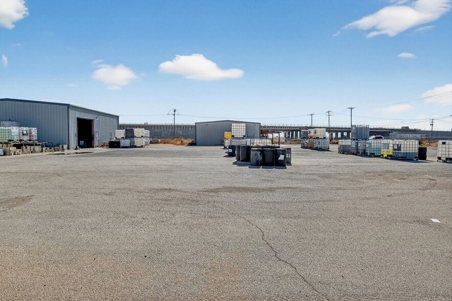 More Photos Of 8316 W I-20, Midland Warehouse For Sale