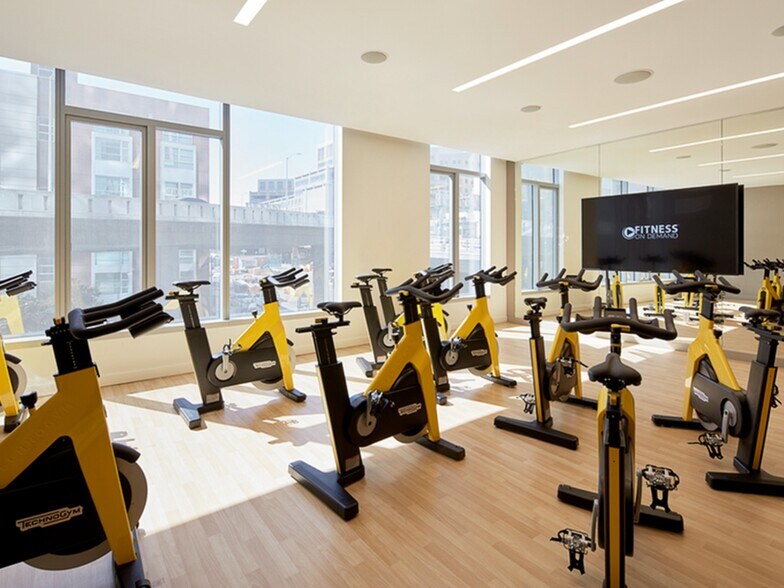 More Photos Of 39 Tehama St, San Francisco Apartments For Lease