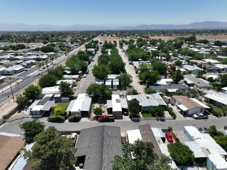 Primary Photo Of 1449 E Avenue I, Lancaster Manufactured Housing Mobile Home Park For Sale