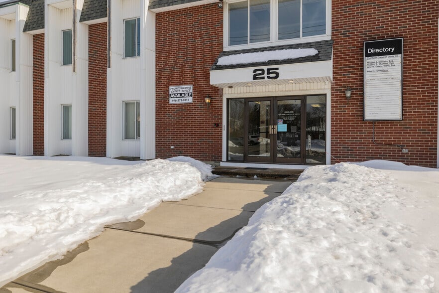 More Photos Of 25 Kenoza Ave, Haverhill Office For Lease