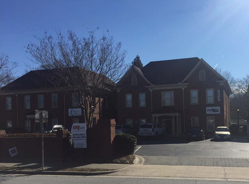 More Photos Of 525 Forest Pky, Forest Park Office For Sale