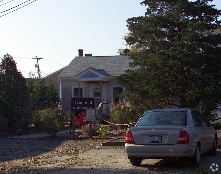 More Photos Of 36 Shank Painter Rd, Provincetown Office For Sale