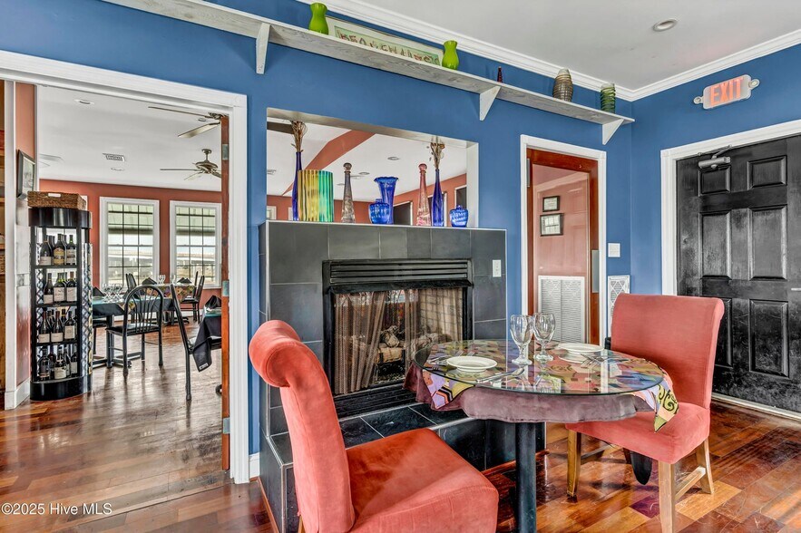 More Photos Of 211 S Topsail Dr, Surf City Restaurant For Sale