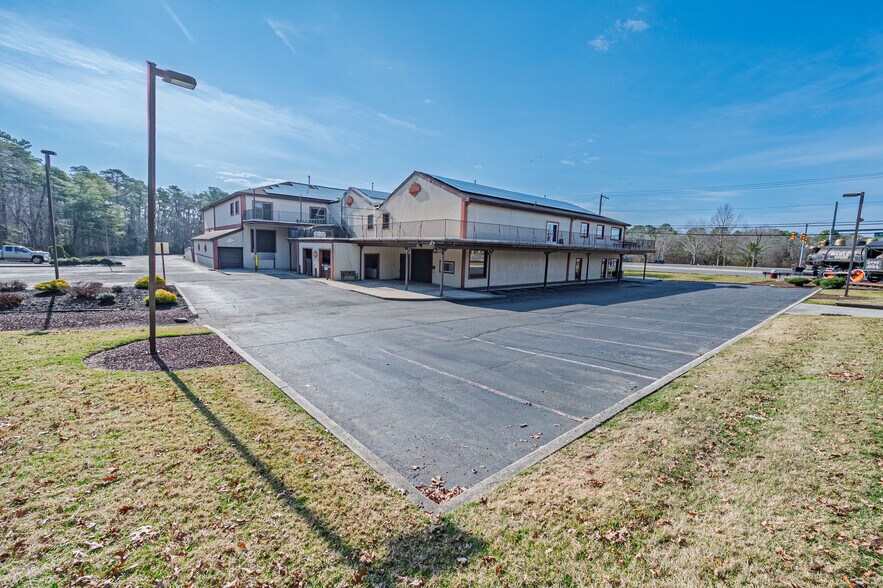 More Photos Of 219 E White Horse Pike, Galloway Health Club For Sale