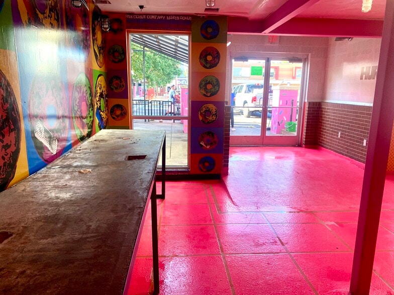 More Photos Of 746 Asp Ave, Norman General Retail For Lease