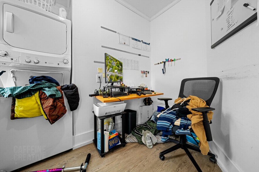 More Photos Of 15 South St, Freeport Apartments For Sale