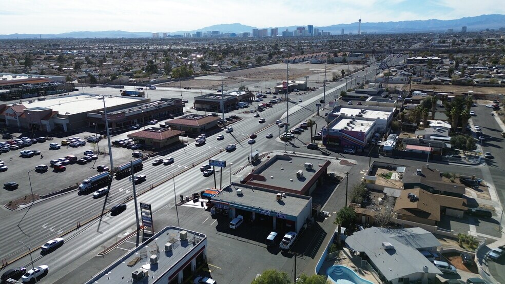 More Photos Of 4300-4301 E Charleston Blvd, Las Vegas Freestanding For Lease