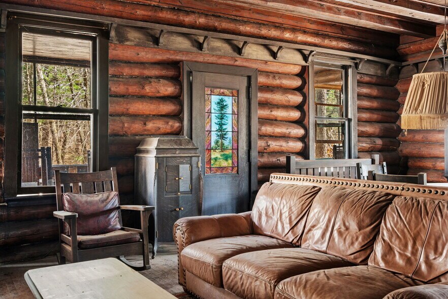 More Photos Of 1098 340th Ave, Frederic Specialty For Sale