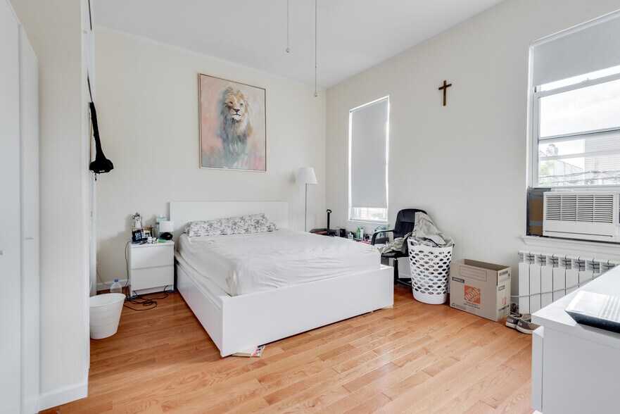 More Photos Of 2020 Bleecker St, Ridgewood Multifamily For Sale
