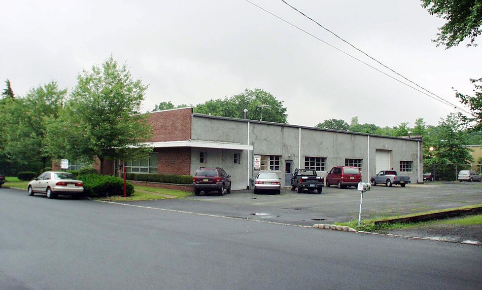 More Photos Of 343 Somerset St, Stirling Warehouse For Lease