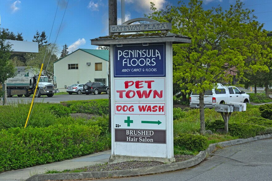 More Photos Of 2427 W Sims Way, Port Townsend General Retail For Sale