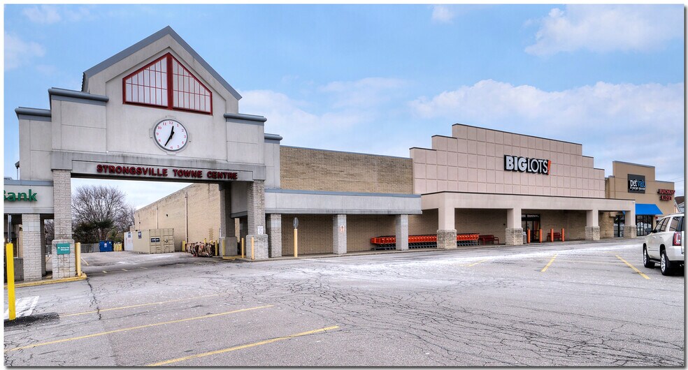 More Photos Of 15131-15169 Pearl Rd, Strongsville Unknown For Sale