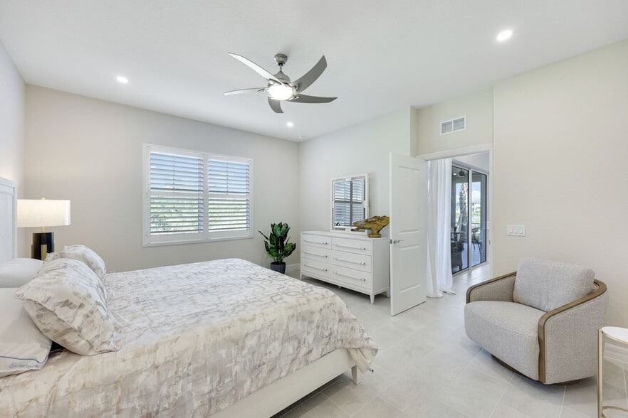 More Photos Of 273 Indies Dr E, Naples Apartments For Sale