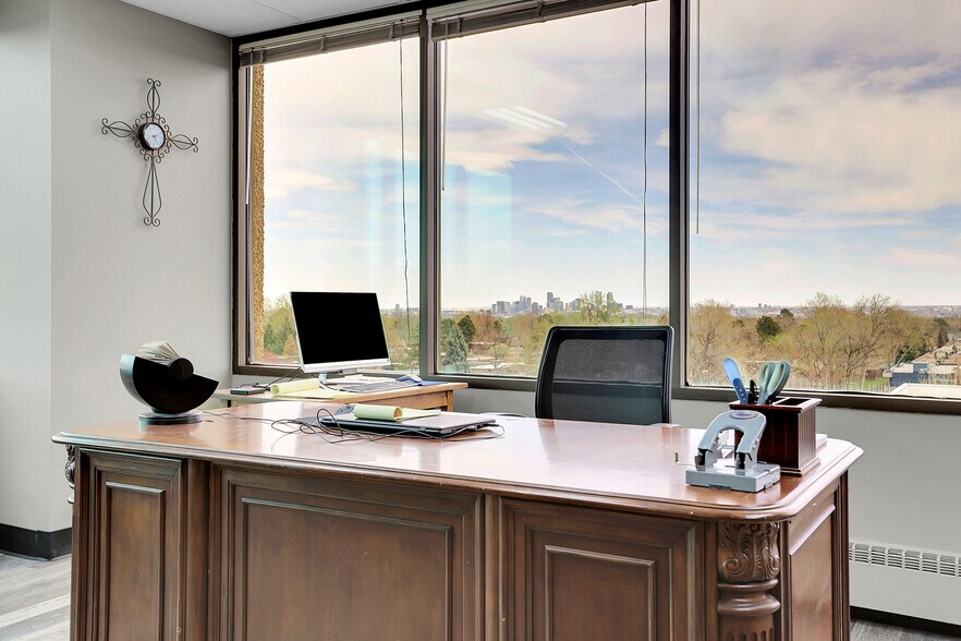 More Photos Of 215 S Wadsworth Blvd, Lakewood Medical For Lease