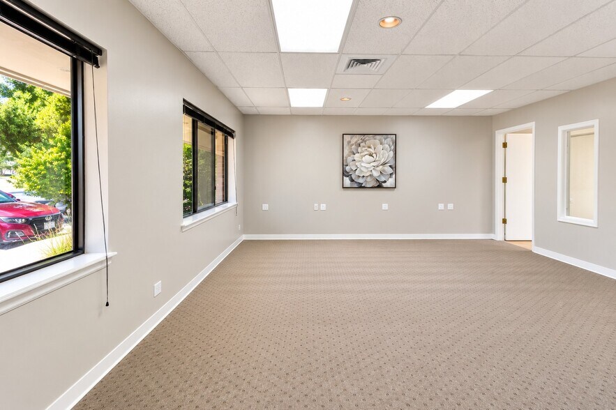 More Photos Of 8751 E Hampden Ave, Denver Office For Sale