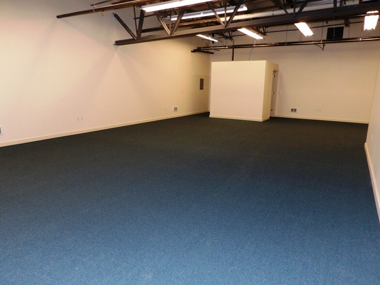 More Photos Of 3810 166th Pl NE, Arlington Office For Lease