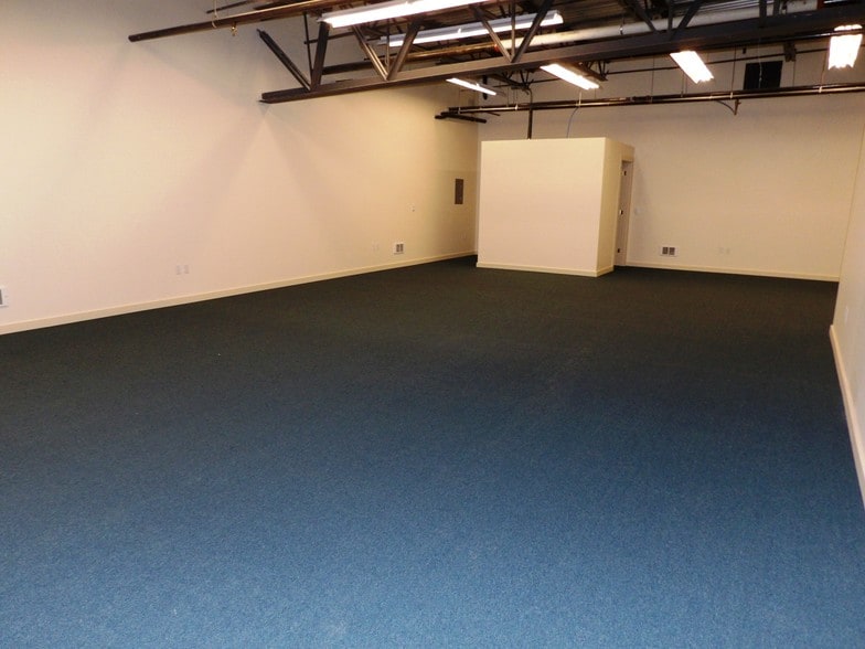 More Photos Of 3810 166th Pl NE, Arlington Office For Lease