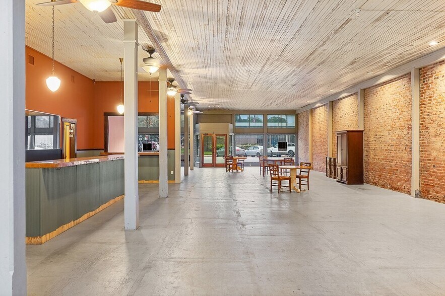 More Photos Of 107 E Main St, Eagle Lake Specialty For Sale
