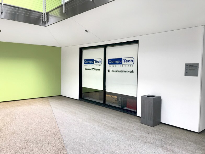 More Photos Of 12304 Santa Monica Blvd, Los Angeles Loft Creative Space For Lease