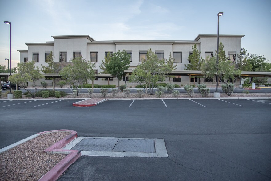 More Photos Of 1650 Spring Gate Ln, Las Vegas Office For Sale