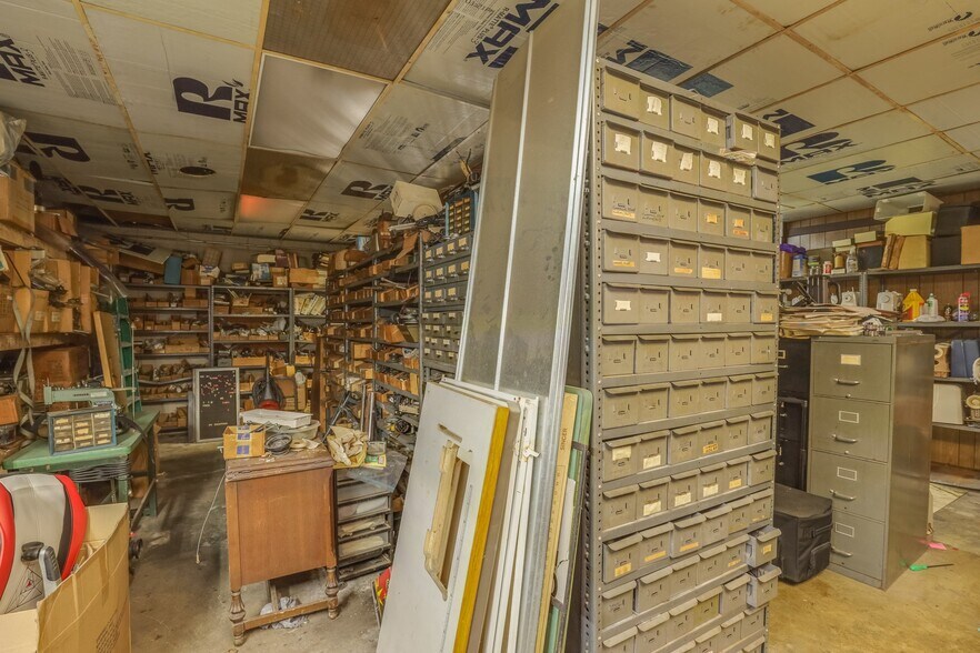 More Photos Of 3378 E Princess Anne Rd, Norfolk Storefront Retail Office For Sale