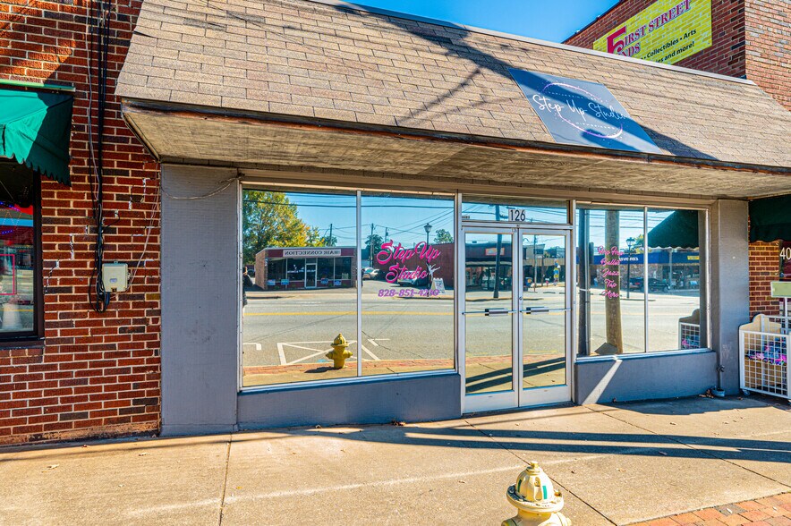 Primary Photo Of 126 1st Ave S, Conover Storefront Retail Office For Sale