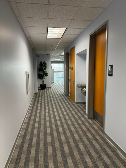 More Photos Of 1050 E State Highway 114, Southlake Office For Sale