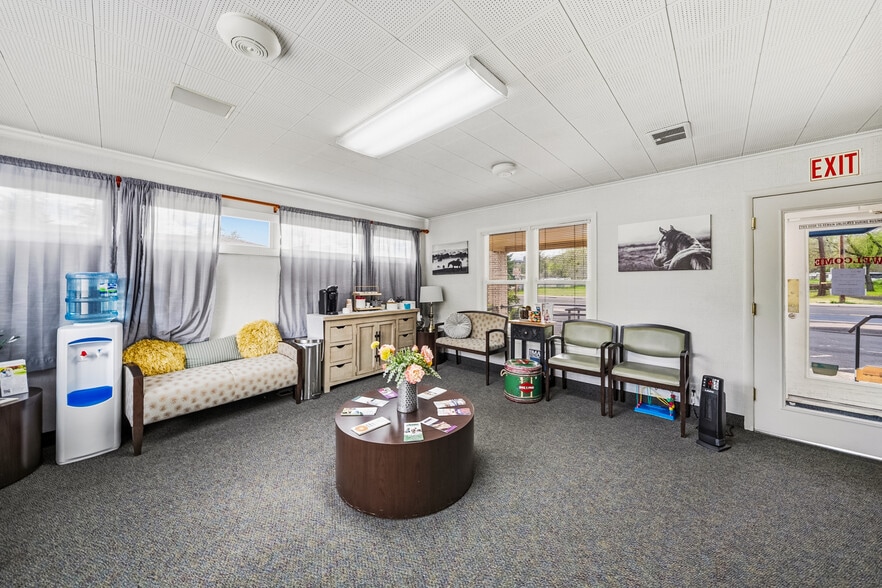 More Photos Of 21990 Highway 62, Shady Cove Healthcare For Sale