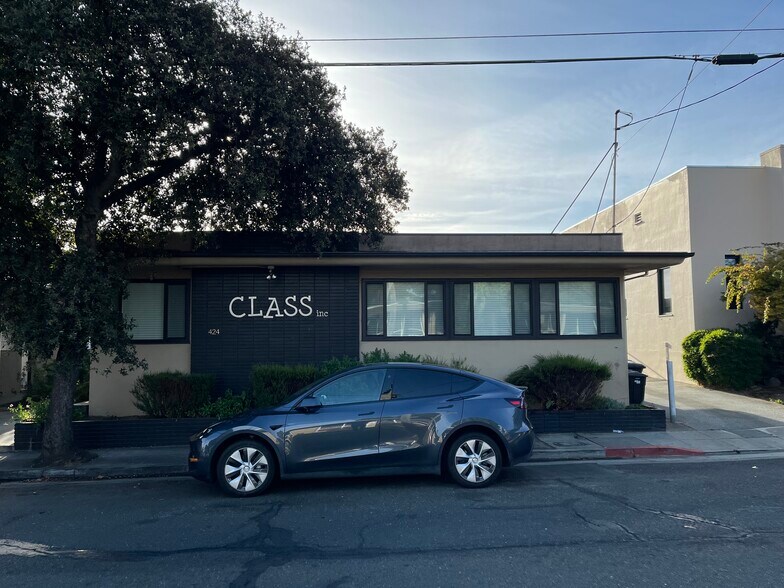 More Photos Of 422-426 Peninsula Ave, San Mateo Medical For Lease