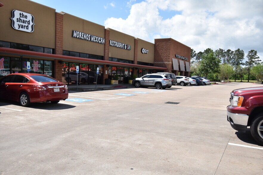 More Photos Of 2407 W Parkwood Rd, Friendswood Unknown For Lease