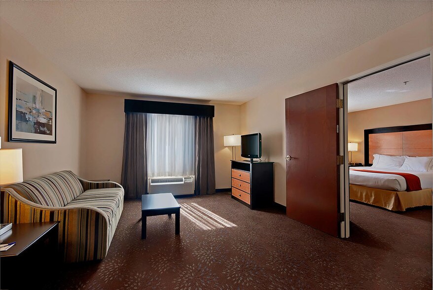 More Photos Of 2499 Satellite Blvd, Buford Hotel For Sale