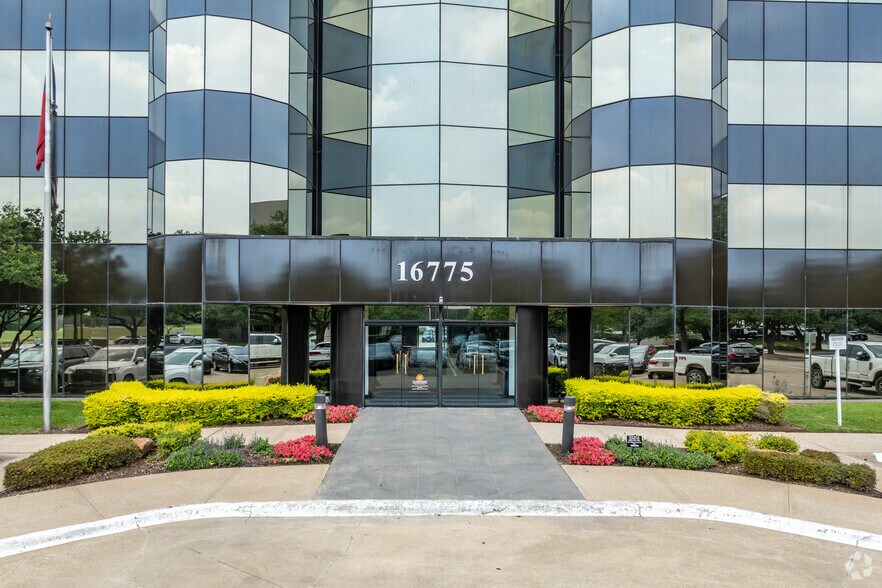 More Photos Of 16775 Addison Rd, Addison Office For Lease