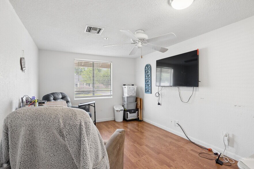 More Photos Of 1707 E Citation Ln, Tempe Assisted Living For Sale