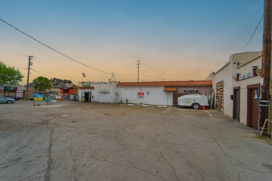 More Photos Of 3096 National Ave, San Diego Restaurant For Sale