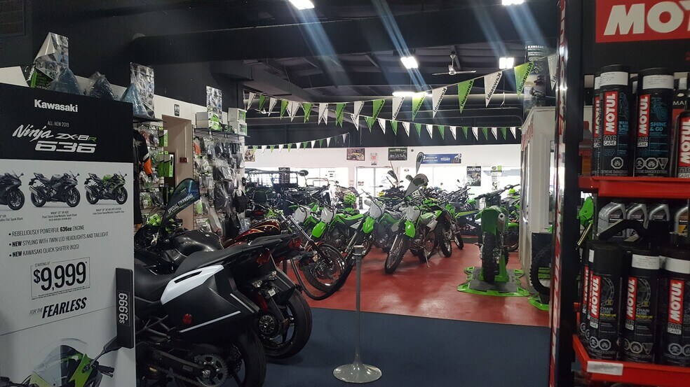 More Photos Of 5512 Route 9w, Marlboro Auto Dealership For Sale