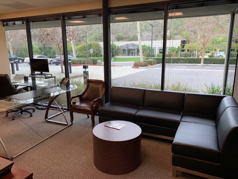 More Photos Of 1545 Faraday Ave, Carlsbad Office For Lease