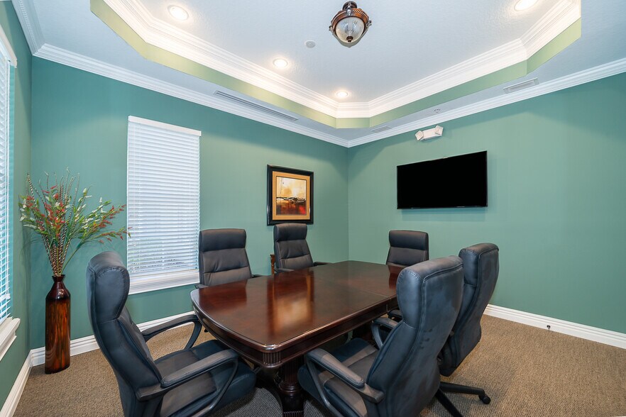 More Photos Of 891 Outer Rd, Orlando Medical For Lease